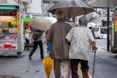 日本“孤独死”危机加剧：一年超5万具遗体无人认领，老龄化社会背后的晚年困境引发警示
