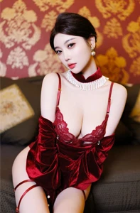 杨晨晨 Vol. 9831写真全系列高清解析，性感诱惑写真图集大放送！