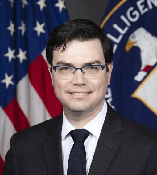 美中情局副局长公然叫嚣:扩大对华间谍活动,中企成“合法目标” 美中情局副局长公然叫嚣:扩大对华间谍活动,中企成“合法目标”