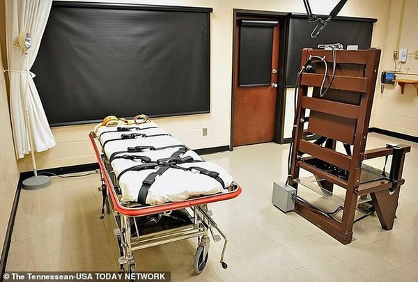 美国死刑执行出现罕见意外:女囚连续接受多次注射仍未死亡,医学专家解释原因 美国死刑执行出现罕见意外:女囚连续接受多次注射仍未死亡,医学专家解释原因