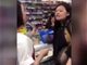 实拍台湾女子怒骂大陆店员视频 只因日本购物卡刷不了