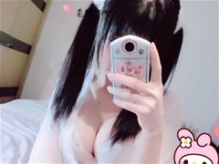 网络红人奈樱少女室内无圣光露出套图