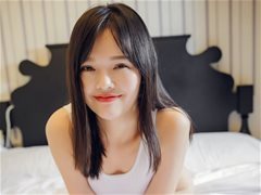 潘多拉精品No.094扒衣白背心美女