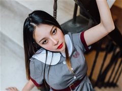 JVID写真-乳神Jenny放学后楼梯间的刺激露出