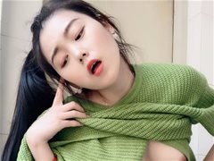 大二气质美女吴X晶宿舍无圣光视图