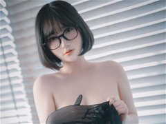 孙乐乐真空黑丝连体衣无圣光写真完线迷人2