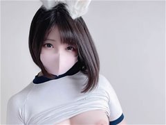 圆脸小美女居家私拍尺度人体图集2