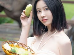 极品女神年年私拍唯美散图合辑