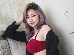 丰满巨乳网红@msbreewc 尺度私拍视图合集