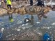 青岛栈桥景区海边漂浮大量垃圾 景区回应